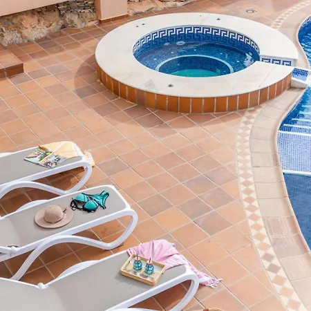 Villa Esperanza - Plusholiddays *