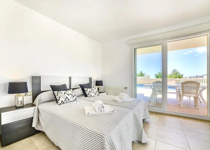 Esperanza - Plusholiddays